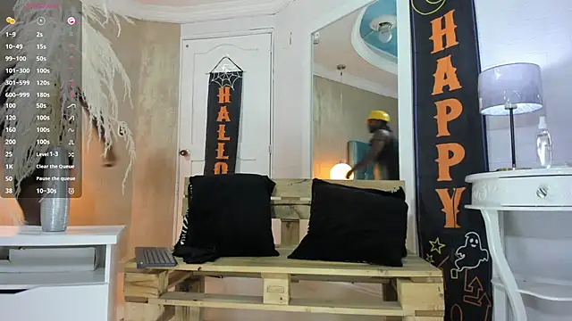 Snapshot of RicoBrown777_ chatting on 10-17-25, 04:59 RicoBrown777 online show from 10-17-25, 04:59