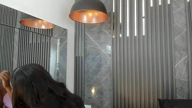 SaraiEvans online show from 02-09-25, 03:53