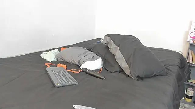 evanandsunny online show from 12-16-24, 07:21