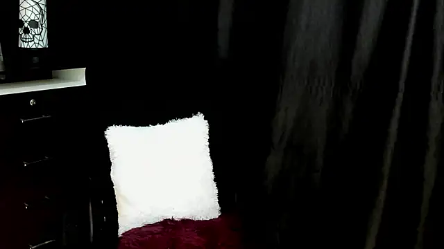 Snapshot of nasty_katty_ chatting on 01-17-25, 11:51 nasty katty online show from 01-17-25, 11:51