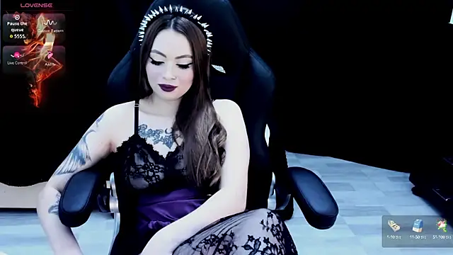 Snapshot of nasty_katty_ chatting on 09-25-25, 09:51 nasty katty online show from 09-25-25, 09:51