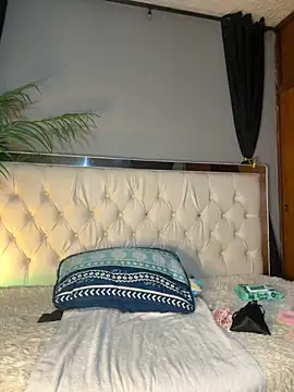 Snapshot of Aidan_twink chatting on 09-26-25, 11:53 Aidan twink online show from 09-26-25, 11:53