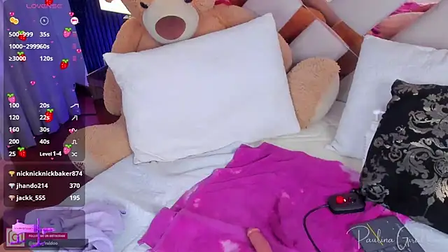 misspaulinaa online show from 12-07-24, 05:26