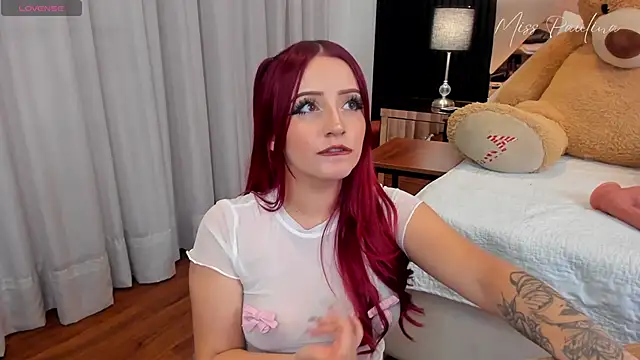 misspaulinaa online show from 02-19-25, 11:25