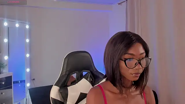 Snapshot of SavannahWildee chatting on 02-01-25, 02:24 SavannahWildee online show from 02-01-25, 02:24