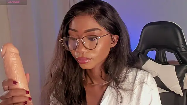 Snapshot of SavannahWildee chatting on 02-09-25, 12:06 SavannahWildee online show from 02-09-25, 12:06