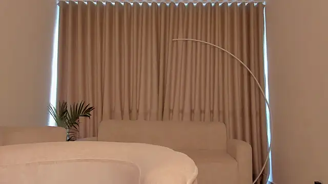 Snapshot of SavannahWildee chatting on 09-21-25, 12:07 SavannahWildee online show from 09-21-25, 12:07