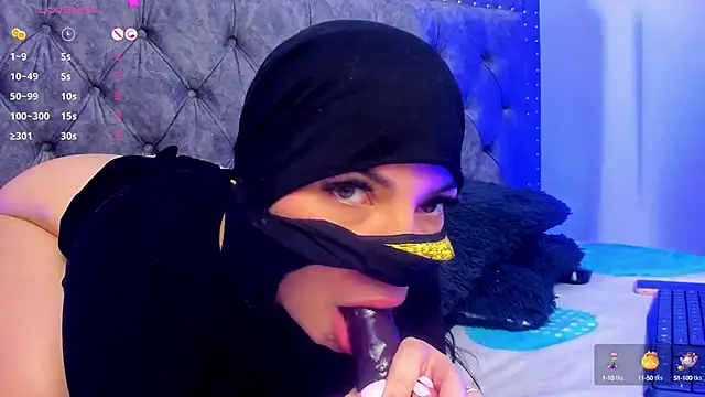 Layla kaderr online show from 02-21-25, 05:56