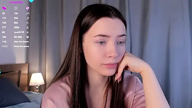 LowOncoming online show from 12-21-24, 01:04