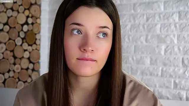 LowOncoming online show from 10-20-25, 01:39