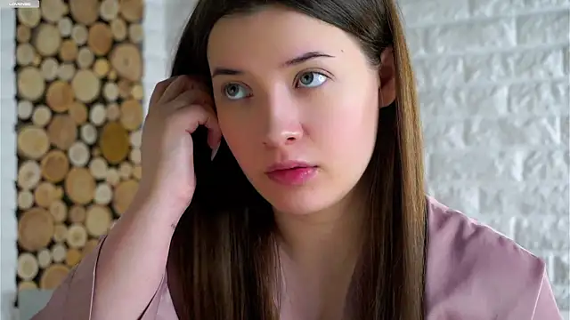 LowOncoming online show from 12-23-25, 02:09