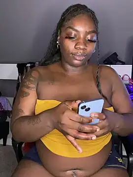 LillShayy online show from 12-24-24, 02:43