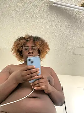 LillShayy online show from 11-06-25, 03:57