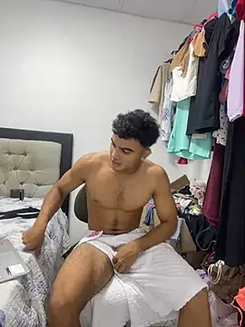 Mentriplex online show from 12-07-24, 01:47