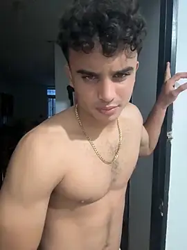 Mentriplex online show from 10-22-25, 03:40