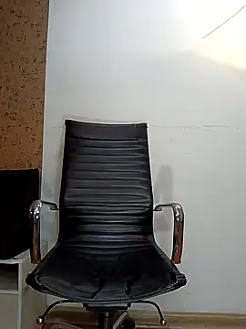 Snapshot of Michelle_Brito1 chatting on 02-11-25, 12:27 Michelle Brito1 online show from 02-11-25, 12:27