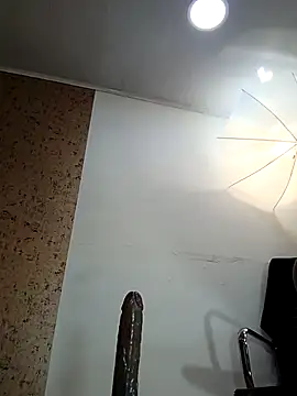 Snapshot of Michelle_Brito1 chatting on 03-12-25, 12:15 Michelle Brito1 online show from 03-12-25, 12:15