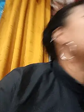 Snapshot of Michelle_Brito1 chatting on 03-21-25, 12:40 Michelle Brito1 online show from 03-21-25, 12:40