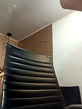 Snapshot of Michelle_Brito1 chatting on 10-16-25, 09:05 Michelle Brito1 online show from 10-16-25, 09:05