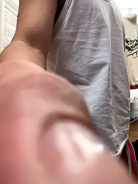 Snapshot of pipeynick chatting on 10-12-25, 03:55 pipeynick online show from 10-12-25, 03:55