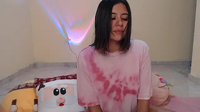 Snapshot of _maiahairy_ chatting on 12-14-24, 12:11  maiahairy  online show from 12-14-24, 12:11