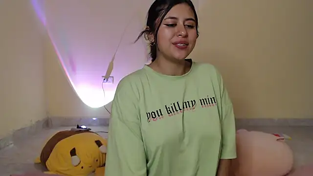 Snapshot of _maiahairy_ chatting on 01-16-25, 01:16  maiahairy  online show from 01-16-25, 01:16