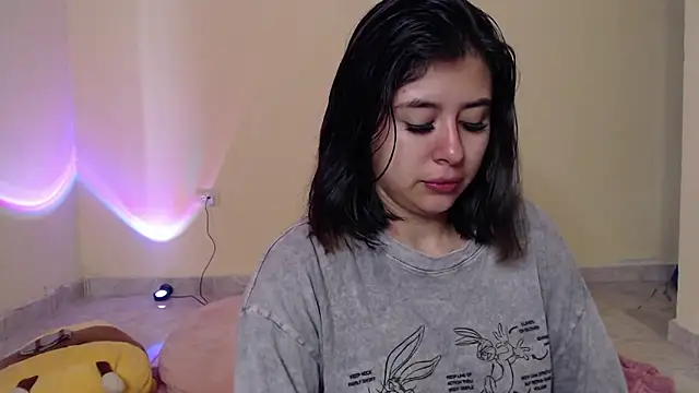 Snapshot of _maiahairy_ chatting on 01-25-25, 01:08  maiahairy  online show from 01-25-25, 01:08