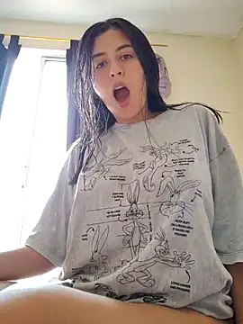 Snapshot of _maiahairy_ chatting on 11-27-25, 06:43 maiahairy online show from 11-27-25, 06:43