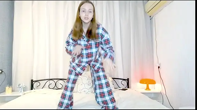 Wild  flowers online show from 09-20-25, 08:10