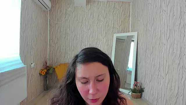 AishaRouhi online show from 01-08-25, 11:43