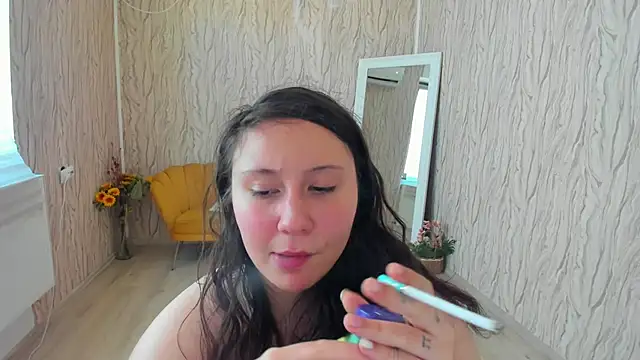 AishaRouhi online show from 01-09-25, 11:25