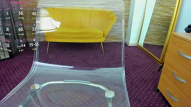 AishaRouhi online show from 09-30-25, 03:55