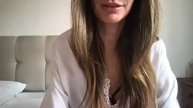 paolajonez online show from 12-04-24, 03:32