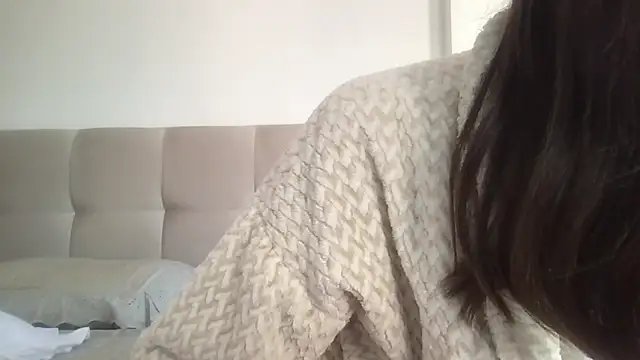 paolajonez online show from 09-15-25, 06:52