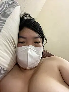 Snapshot of Hachi_Sweetbabie_ chatting on 06-10-26, 11:13 Hachi Sweetbabie online show from 06-10-26, 11:13