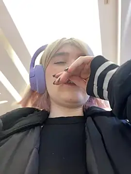 Baby  Naughty online show from 12-11-24, 10:14