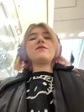 Baby  Naughty online show from 12-13-24, 10:08