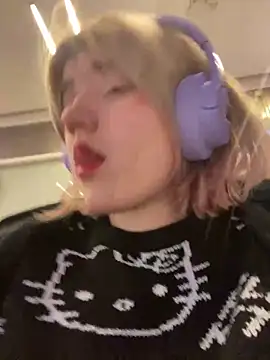 Baby  Naughty online show from 12-13-24, 01:12