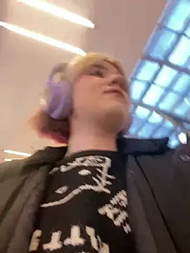 Baby  Naughty online show from 01-07-25, 09:07