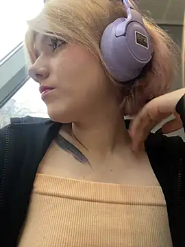 Baby  Naughty online show from 01-29-25, 11:09