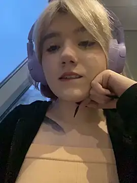 Baby  Naughty online show from 01-29-25, 02:10