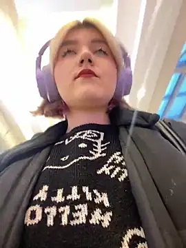 Baby  Naughty online show from 02-11-25, 02:13