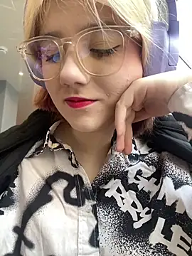 Baby  Naughty online show from 02-21-25, 08:18