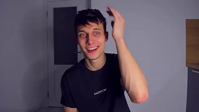 Snapshot of Kent_Ross chatting on 11-23-25, 09:36 Kent Ross online show from 11-23-25, 09:36