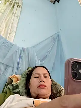 Baby-ladyass20 online show from 10-15-25, 02:22