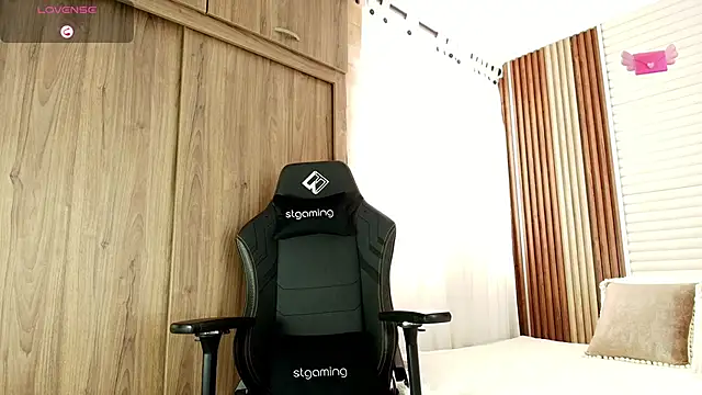 Maryantz online show from 04-21-26, 08:23