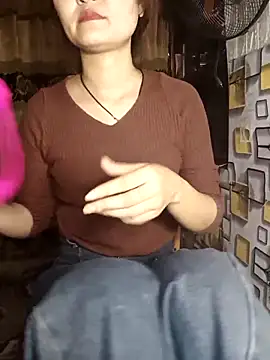 Snapshot of Girl20sexy chatting on 02-19-25, 10:31 Girl20sexy online show from 02-19-25, 10:31