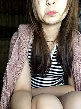 Snapshot of Girl20sexy chatting on 02-24-25, 04:26 Girl20sexy online show from 02-24-25, 04:26