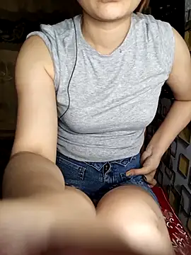 Snapshot of Girl20sexy chatting on 03-15-25, 07:27 Girl20sexy online show from 03-15-25, 07:27