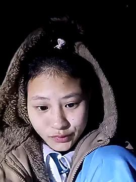 trieungoclnt online show from 01-05-25, 02:19